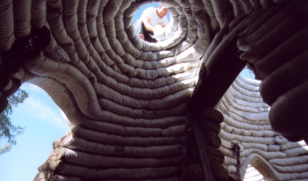 Small house, 34 sq. m., five rooms a dome with 4 large apses can upgrade emergency shelter into long-term home. Sandbag Shelters Small house, 34 sq. m., five rooms a dome with 4 large apses can upgrade emergency shelter into long-term home. Sandbag Shelters